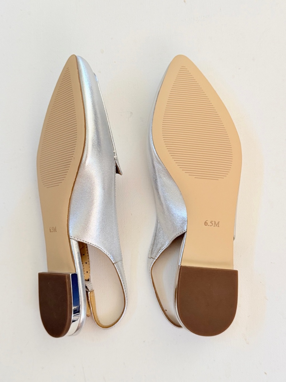 Talbots silver pointed toe slingback sandal - Picture 6 of 8